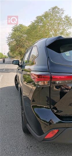 تۆیۆتا هایلاندەر